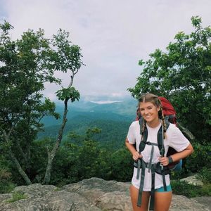 Meet your Posher, Madeleine